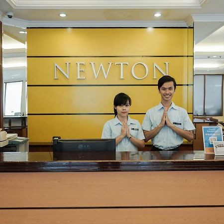 Newton Residence Jakarta Exteriör bild