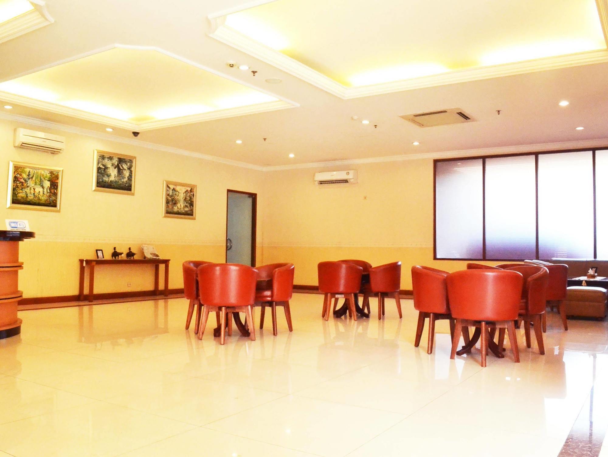 Newton Residence Jakarta Exteriör bild